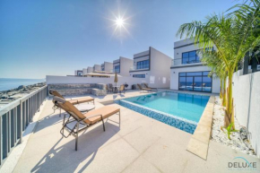 Best Deal, Classy 4BR Villa with Pool & Ocean Views by Deluxe Holiday Homes